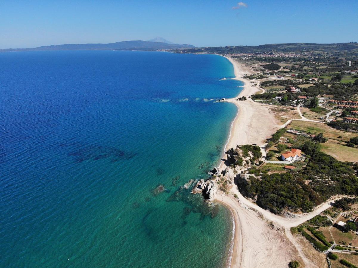 Dionysus Apartments & Suites Ierissós Esterno foto